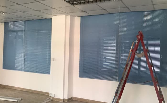順德樂(lè)從鋼鐵物流中心辦公室百葉窗簾工程案例